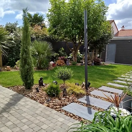 Cosy Pour 2 Personnes En Centre-ville - Confort & Calme